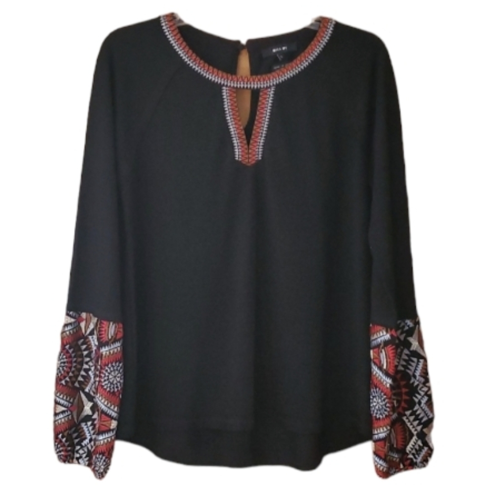 Miss Me Embroidered Aztec Peasant Long Sleeve Top in Large‎